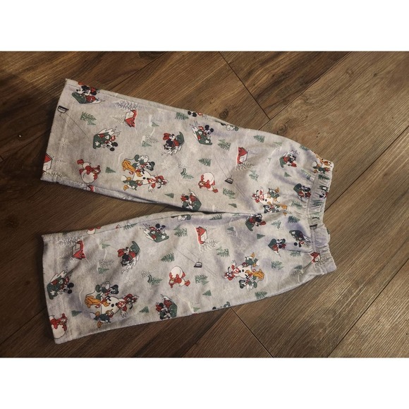 Disney Mickey Mouse‎ and Friends Christmas Pajamas - Picture 4 of 6
